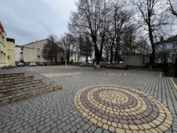 ��������� ��'��� ����� �������, 215, ��������, �������������, ³������� ���� 12